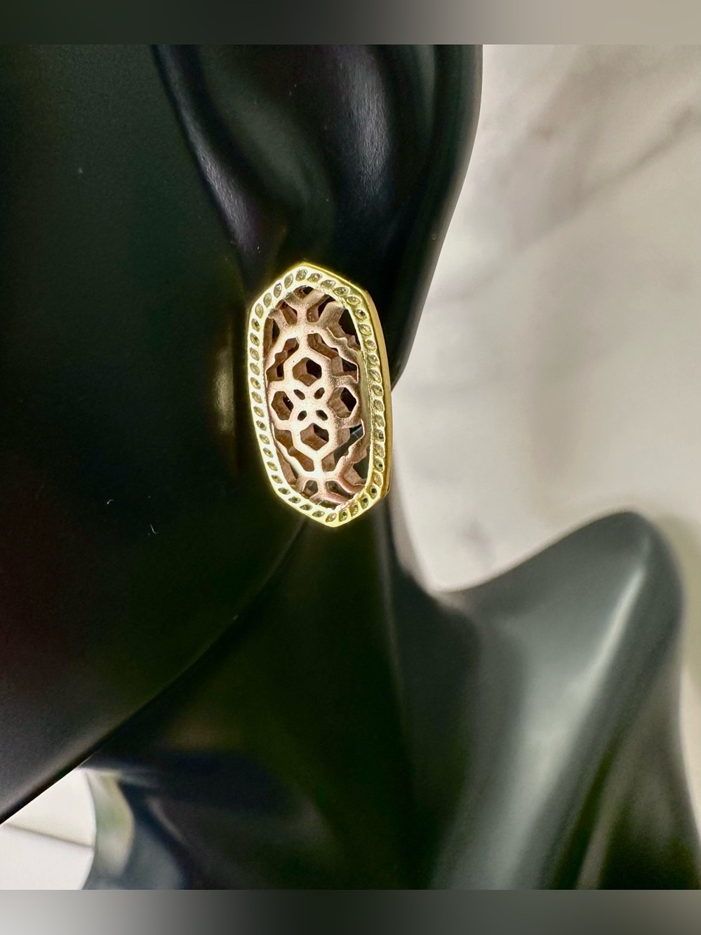 💛Kendra Scott Ellie Two-tone Filigree Stud Earrings